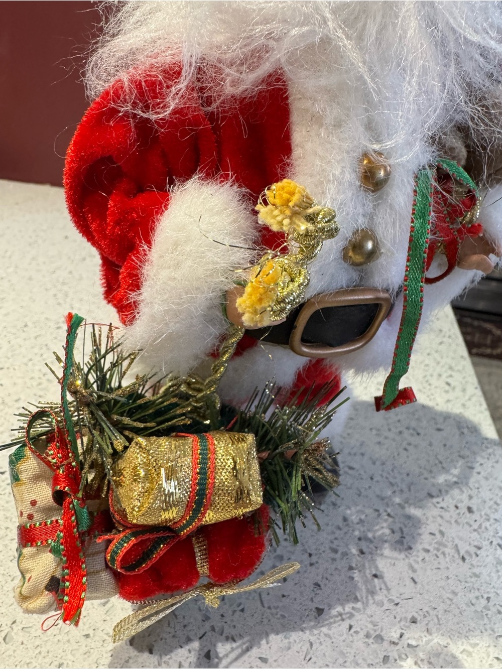 9" Santa White Faux Fur Red Suit with Gifts Toys - Picture 3 of 5